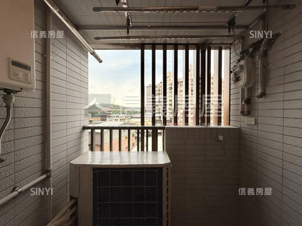 溫潤•富貴名邸二房車位房屋室內格局與周邊環境