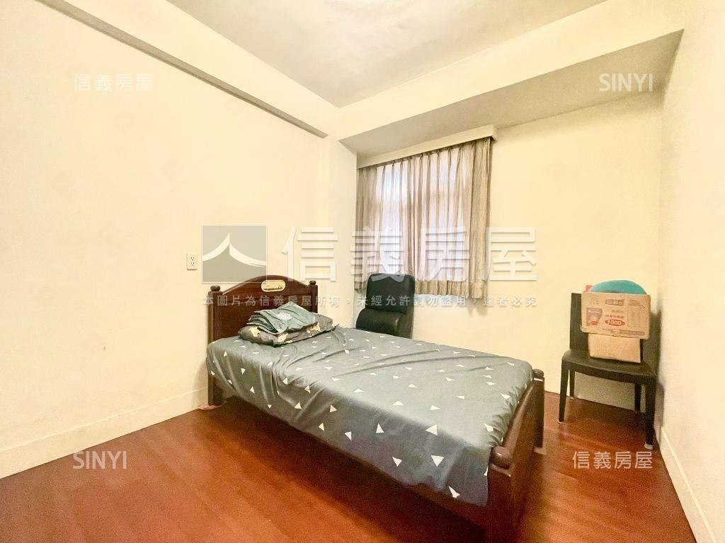 漢口國中旁精美住辦店房屋室內格局與周邊環境