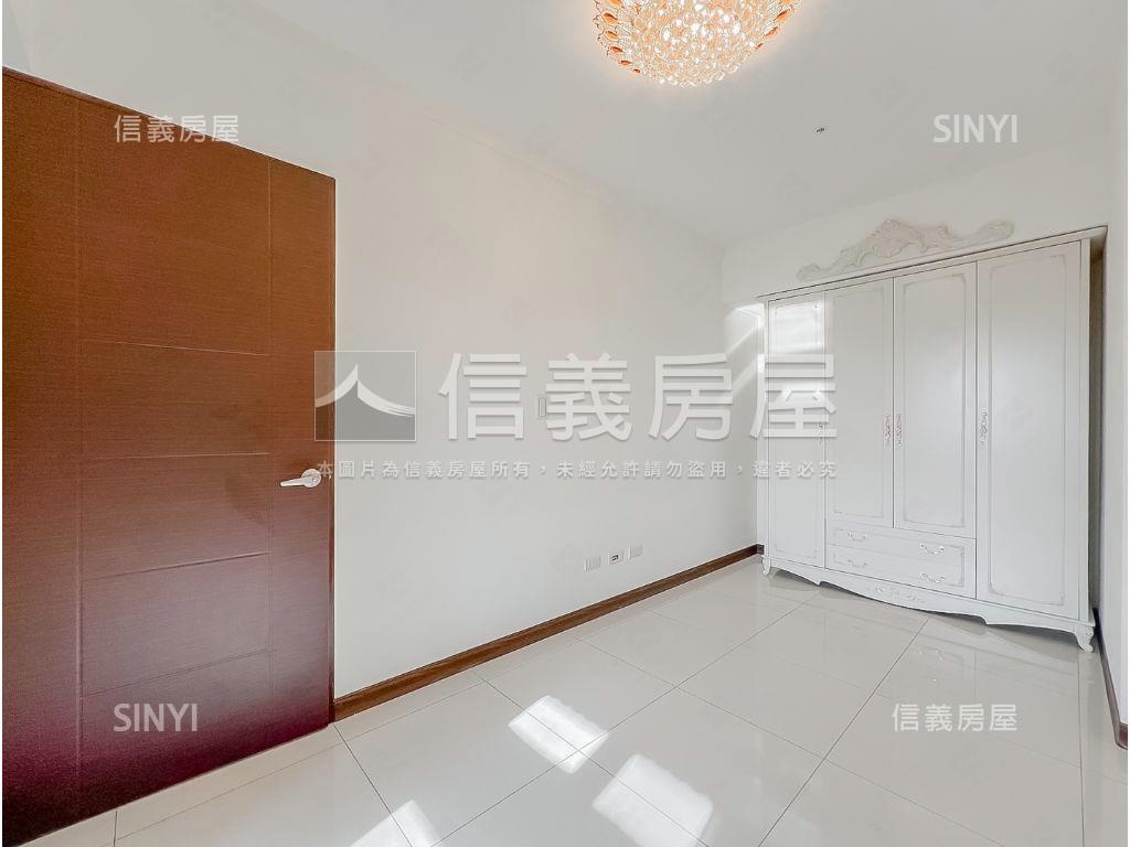 新案！十二期精美宅再一間房屋室內格局與周邊環境