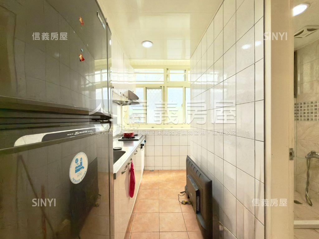 長安街優質頂加房屋室內格局與周邊環境