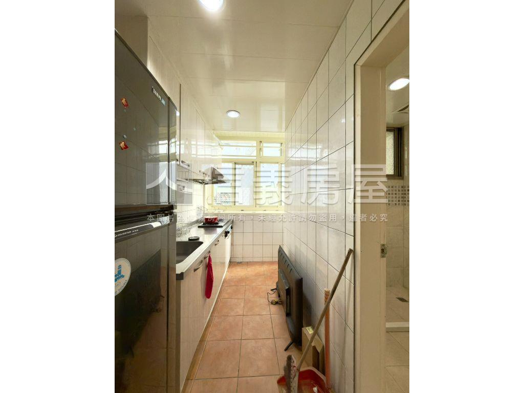 長安街優質頂加房屋室內格局與周邊環境