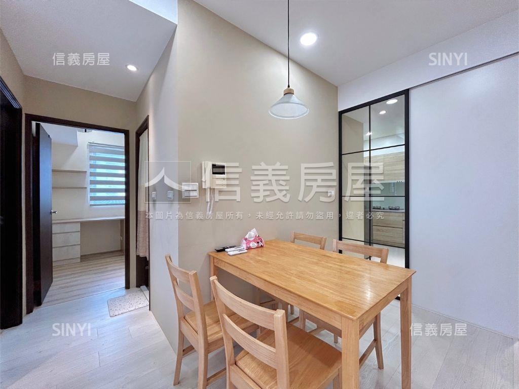 金雅高樓裝潢美兩房平車房屋室內格局與周邊環境
