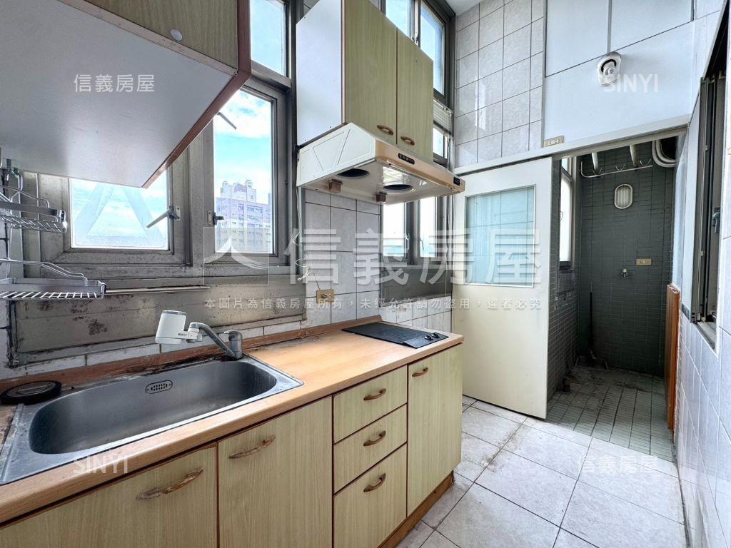 文化奇蹟★挑高空間好利用房屋室內格局與周邊環境