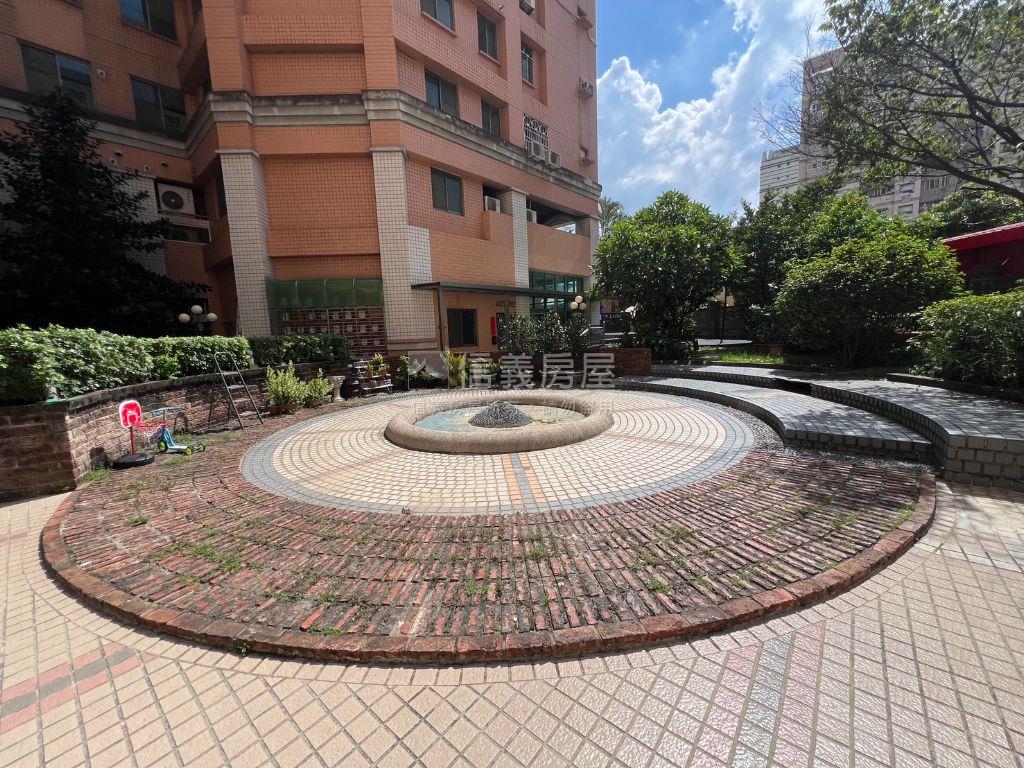 彩翼溫馨採光套房房屋室內格局與周邊環境
