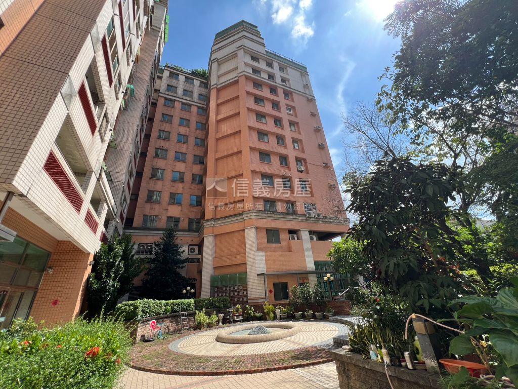 彩翼溫馨採光套房房屋室內格局與周邊環境