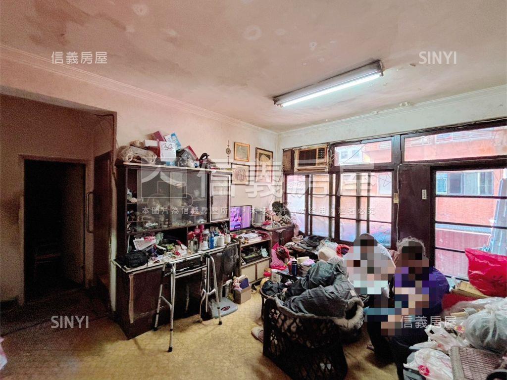 使用大空間未來潛力屋房屋室內格局與周邊環境