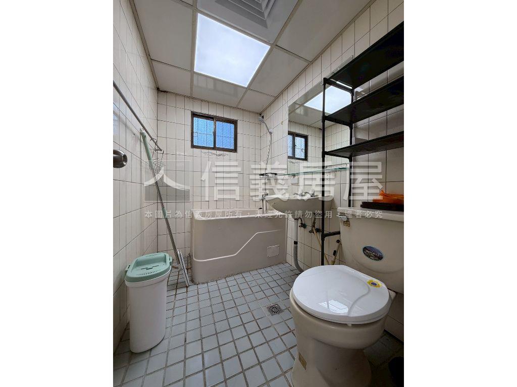 使用大空間未來潛力屋房屋室內格局與周邊環境