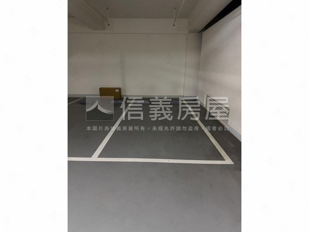 市政Ａ＋Ａ邊間１房平車房屋室內格局與周邊環境