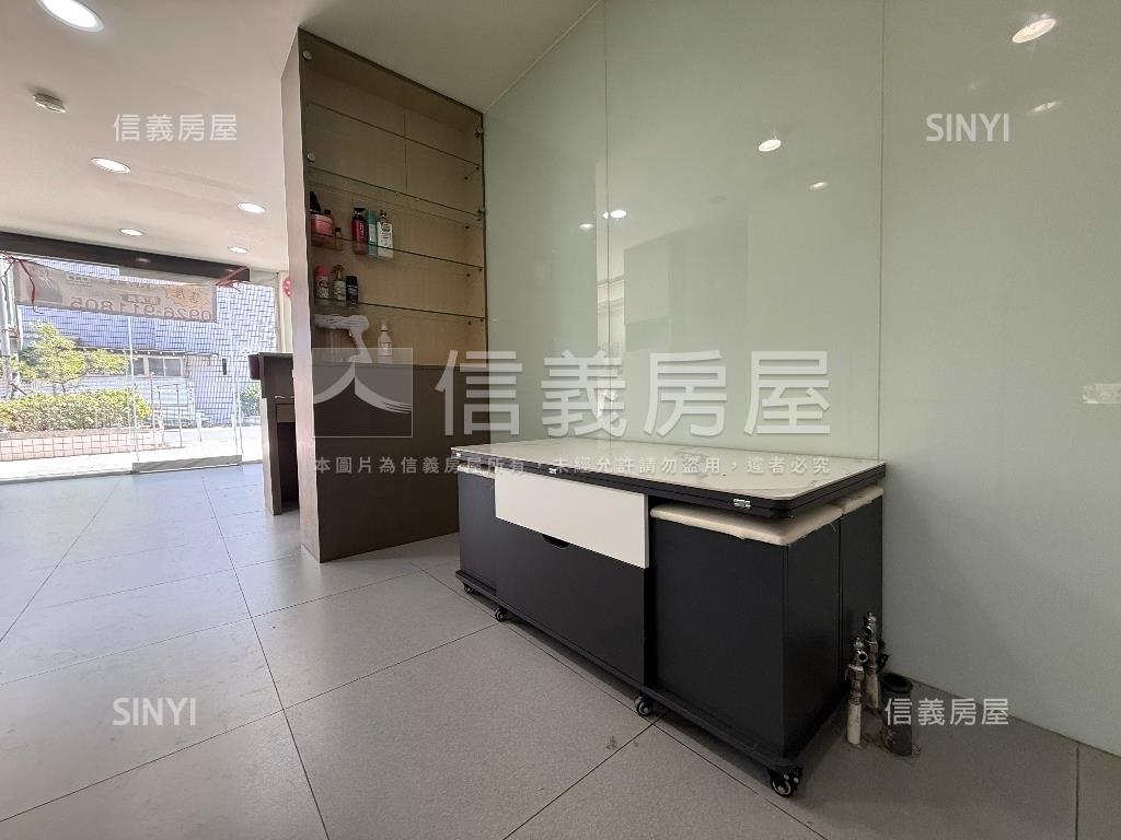 主推★文山店面美邸車位房屋室內格局與周邊環境