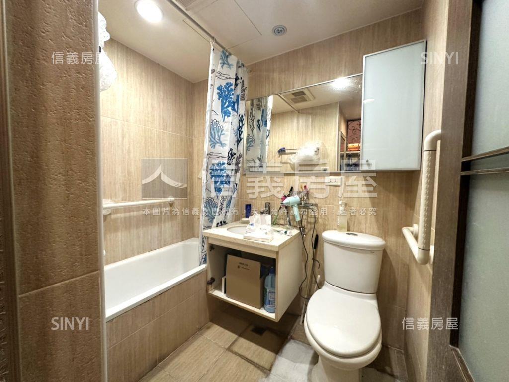 仁愛國館５房３衛美廈房屋室內格局與周邊環境