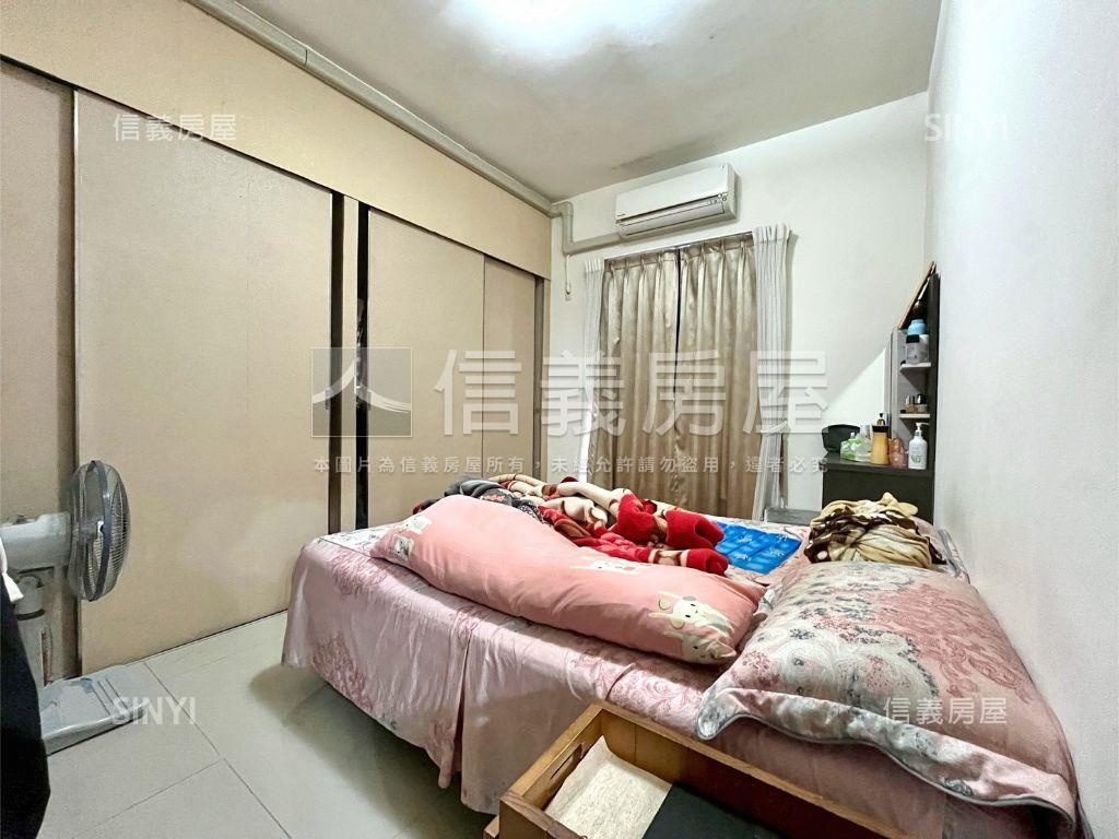 高大蔚藍海兩房衛浴全開窗房屋室內格局與周邊環境