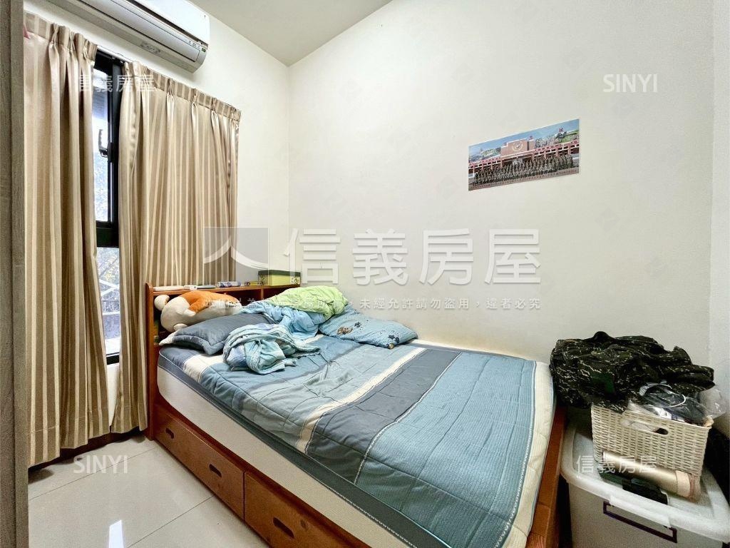 高大蔚藍海兩房衛浴全開窗房屋室內格局與周邊環境