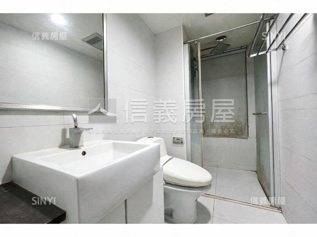 高大蔚藍海兩房衛浴全開窗房屋室內格局與周邊環境