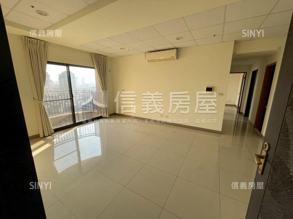 鼎泰風華帝王視野戶房屋室內格局與周邊環境