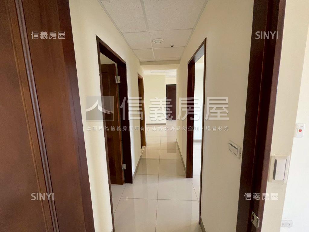 鼎泰風華帝王視野戶房屋室內格局與周邊環境