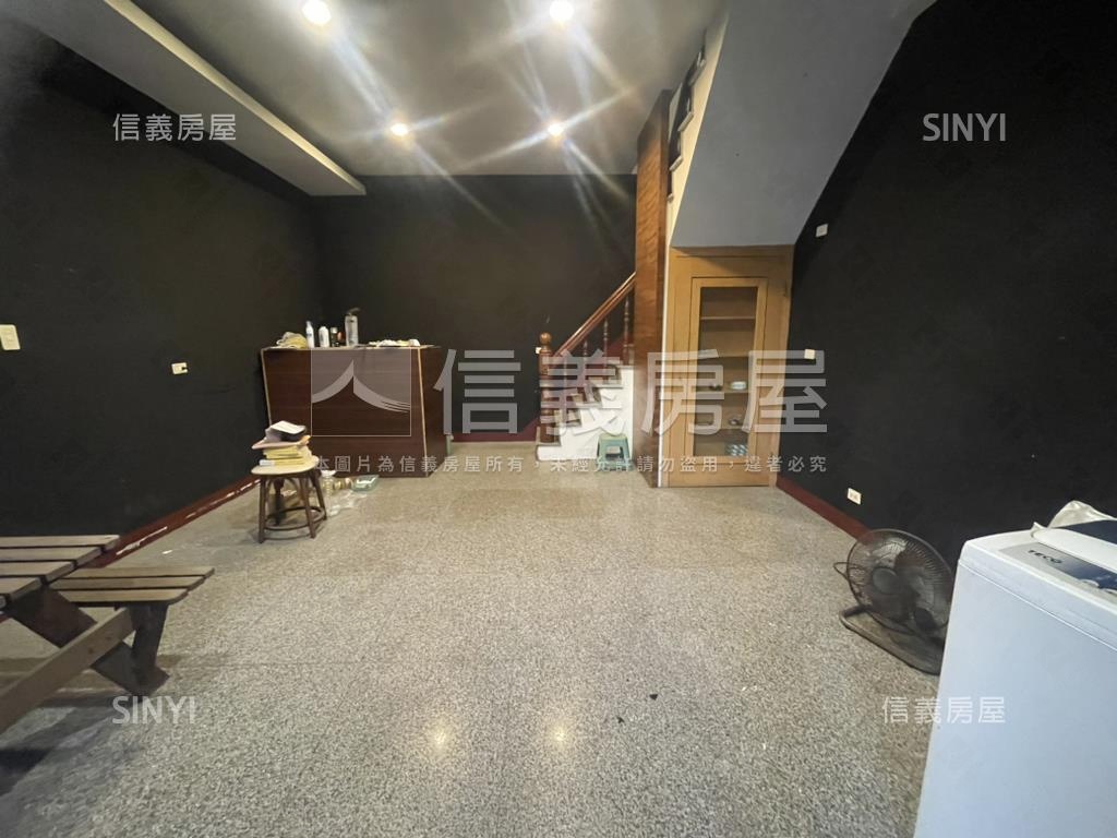 中西區民權路店面房屋室內格局與周邊環境