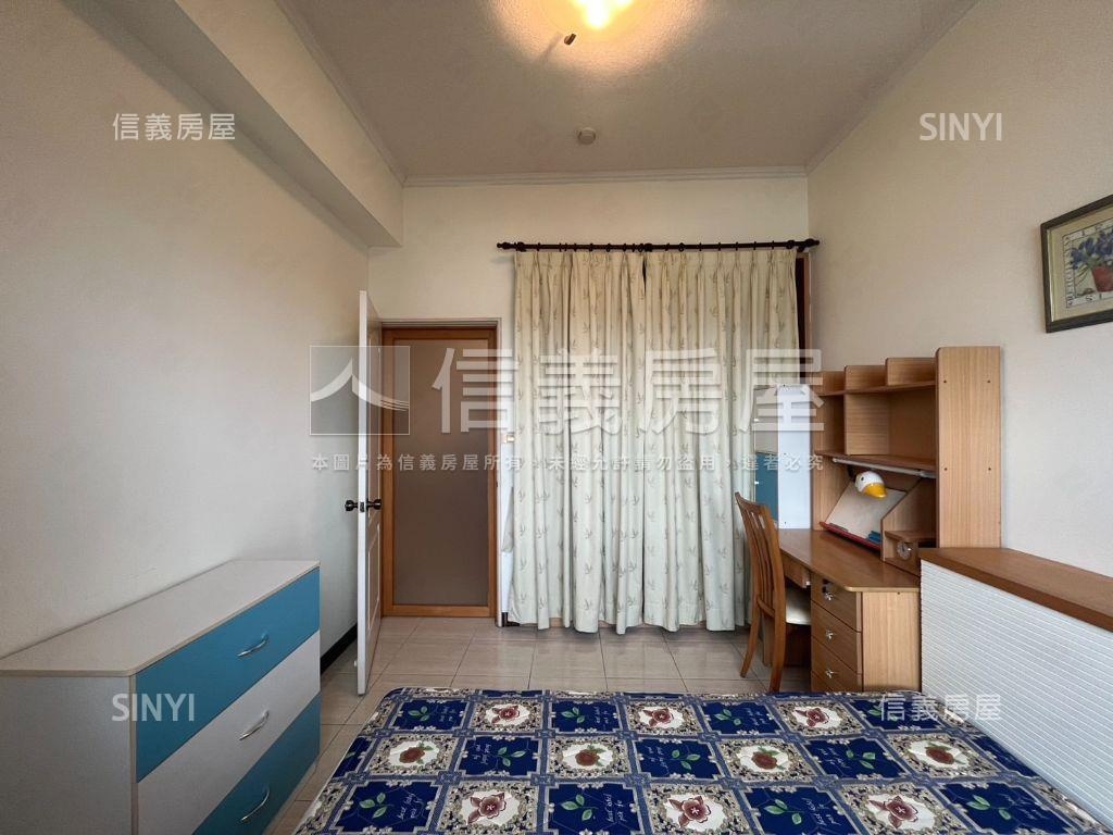 哈佛兩房＋平面車位～讚！房屋室內格局與周邊環境