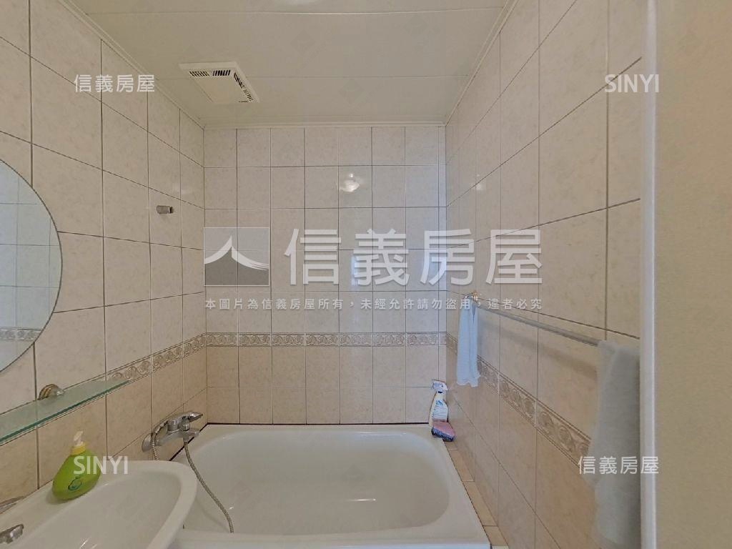 哈佛兩房＋平面車位～讚！房屋室內格局與周邊環境