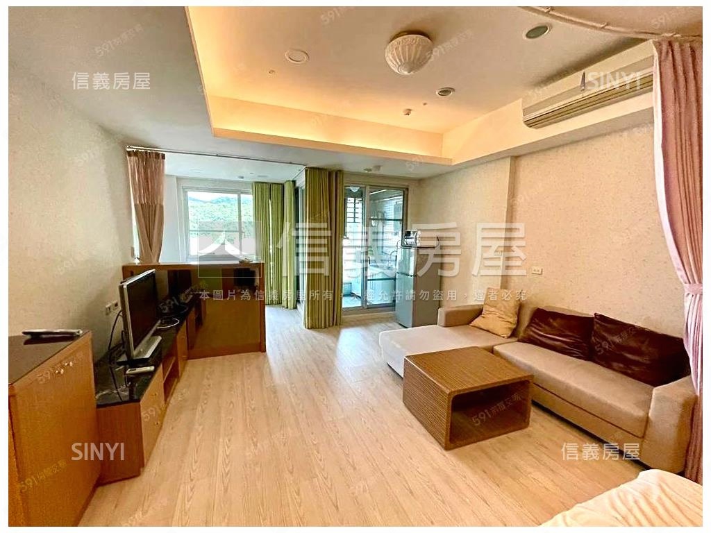 豪宅區香榭朝東房屋室內格局與周邊環境