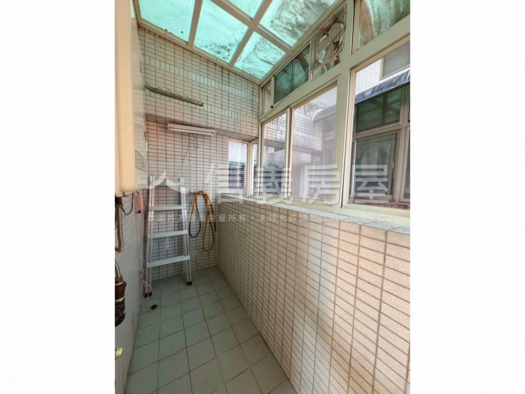 ⭐麗湖景觀樓中樓美四房⭐房屋室內格局與周邊環境