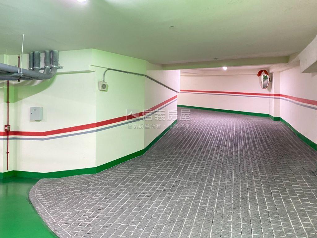 士科京璽高樓景觀美屋房屋室內格局與周邊環境