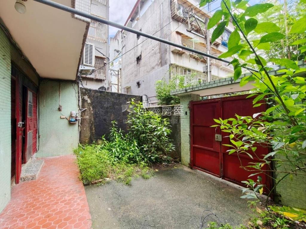 萬隆清幽庭院一樓房屋室內格局與周邊環境
