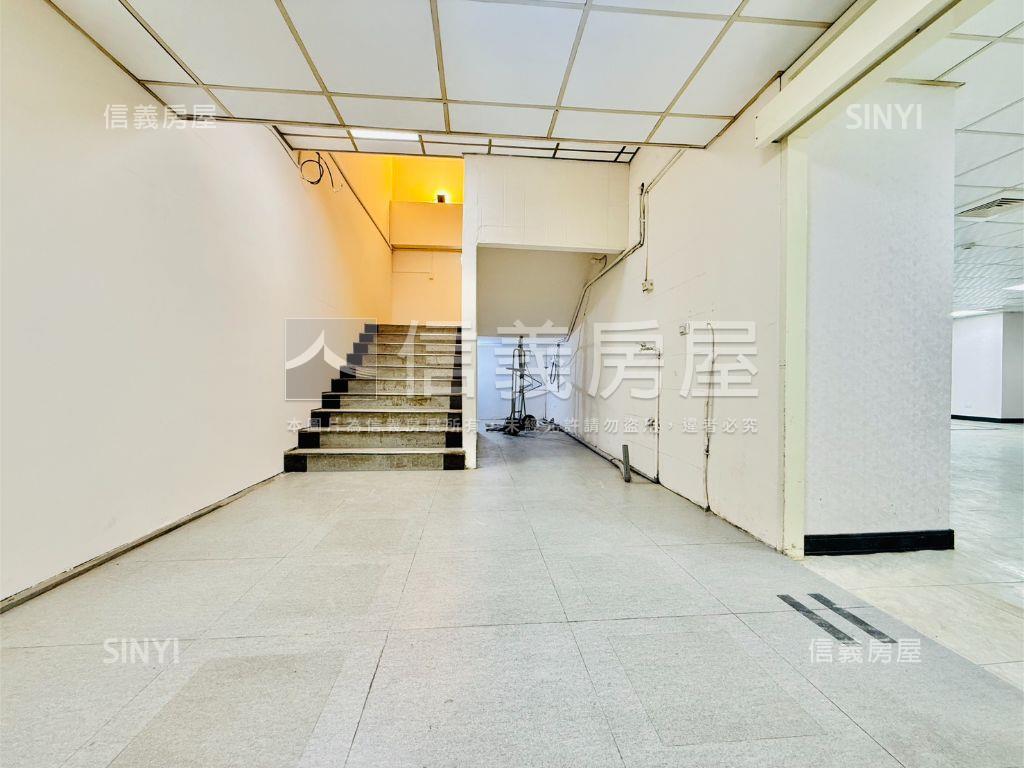 近廣豐商用大空間房屋室內格局與周邊環境