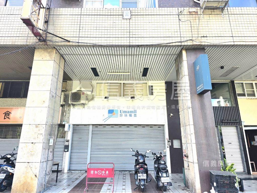 亞灣區近捷運黃金店面房屋室內格局與周邊環境