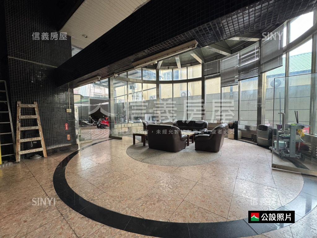 近農十六輕軌旁兩房車位房屋室內格局與周邊環境