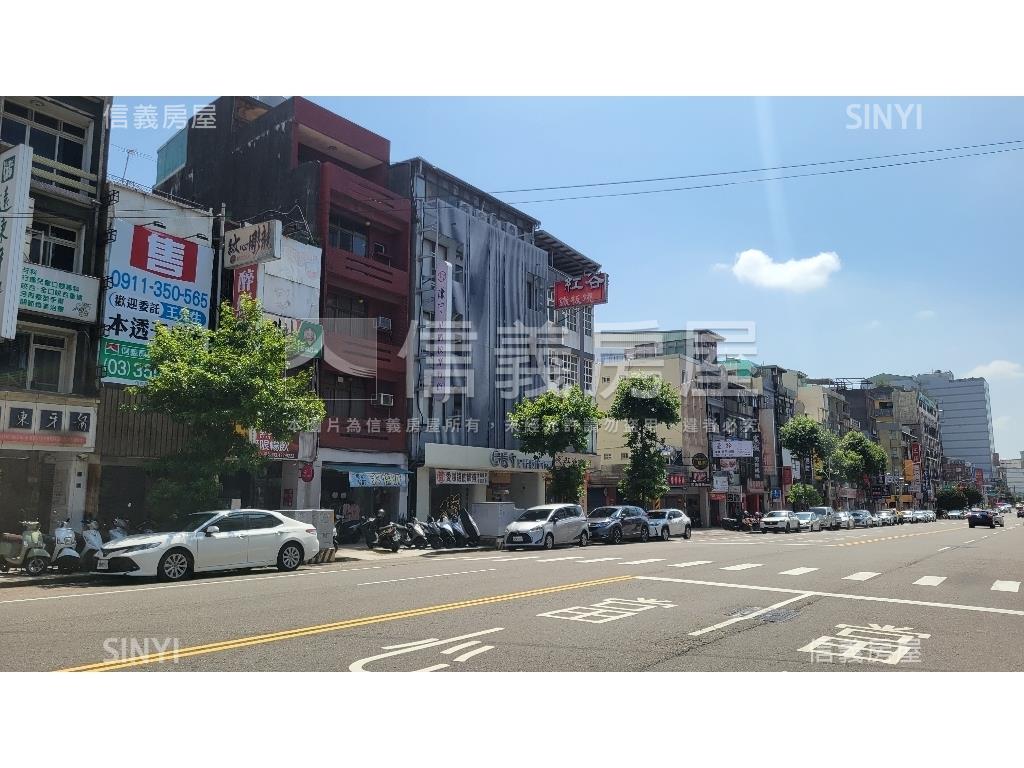 近Ａ２２捷運站透天店面房屋室內格局與周邊環境