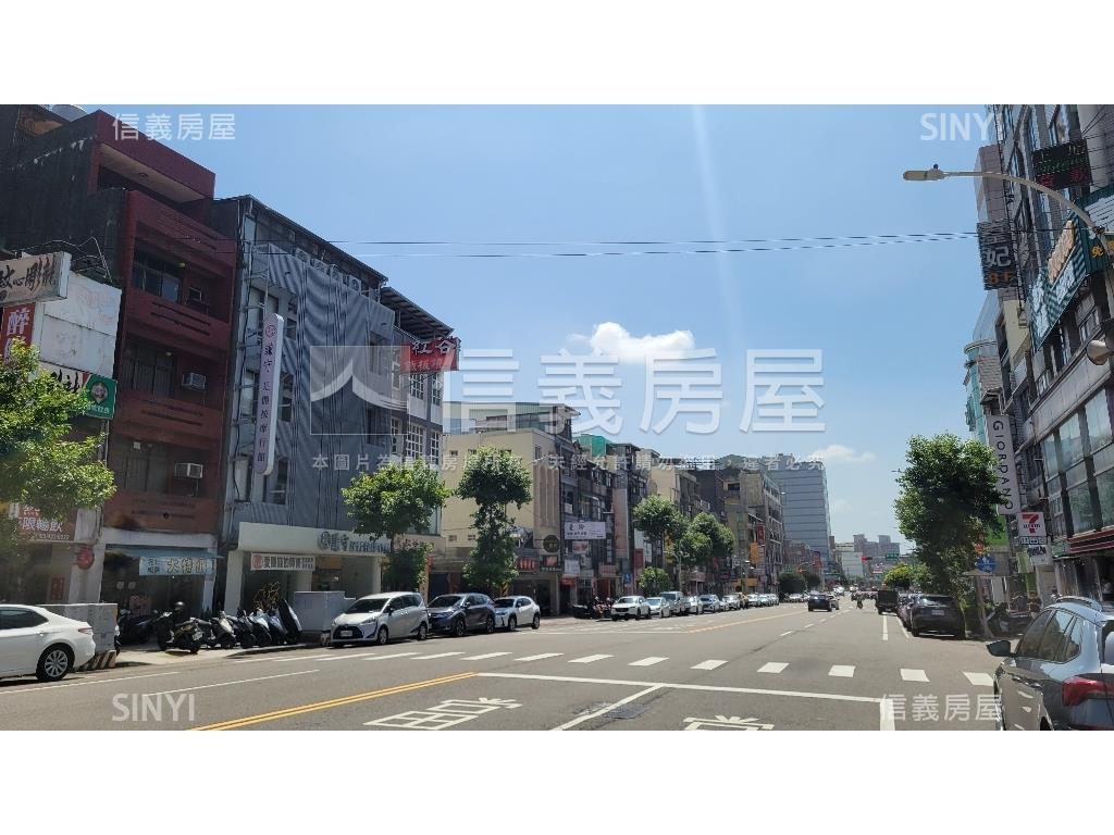 近Ａ２２捷運站透天店面房屋室內格局與周邊環境