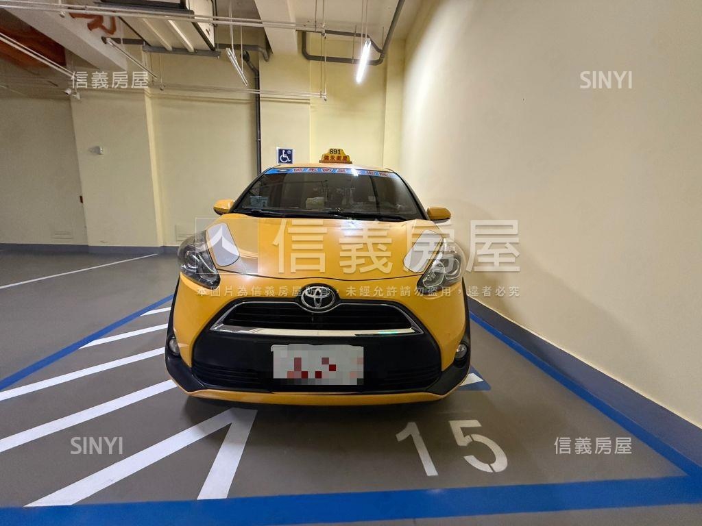 輕屋齡單身貴族質感美宅房屋室內格局與周邊環境
