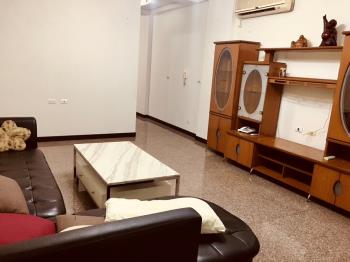 大里臨路車庫別墅