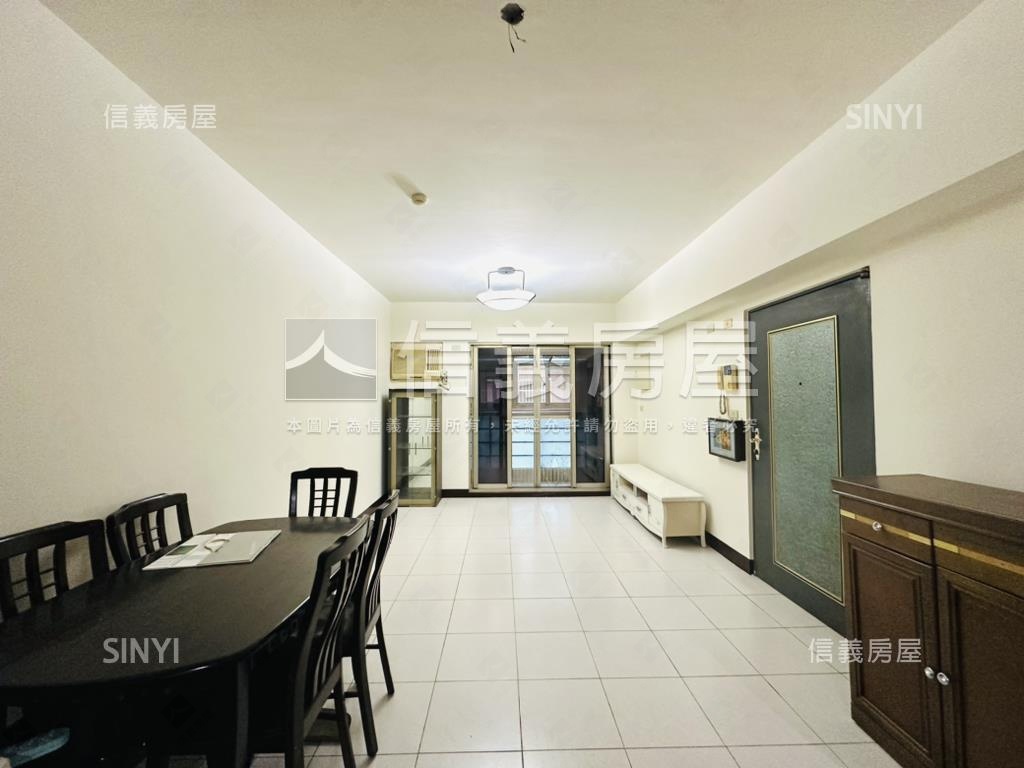 重劃區千萬內三房車位房屋室內格局與周邊環境