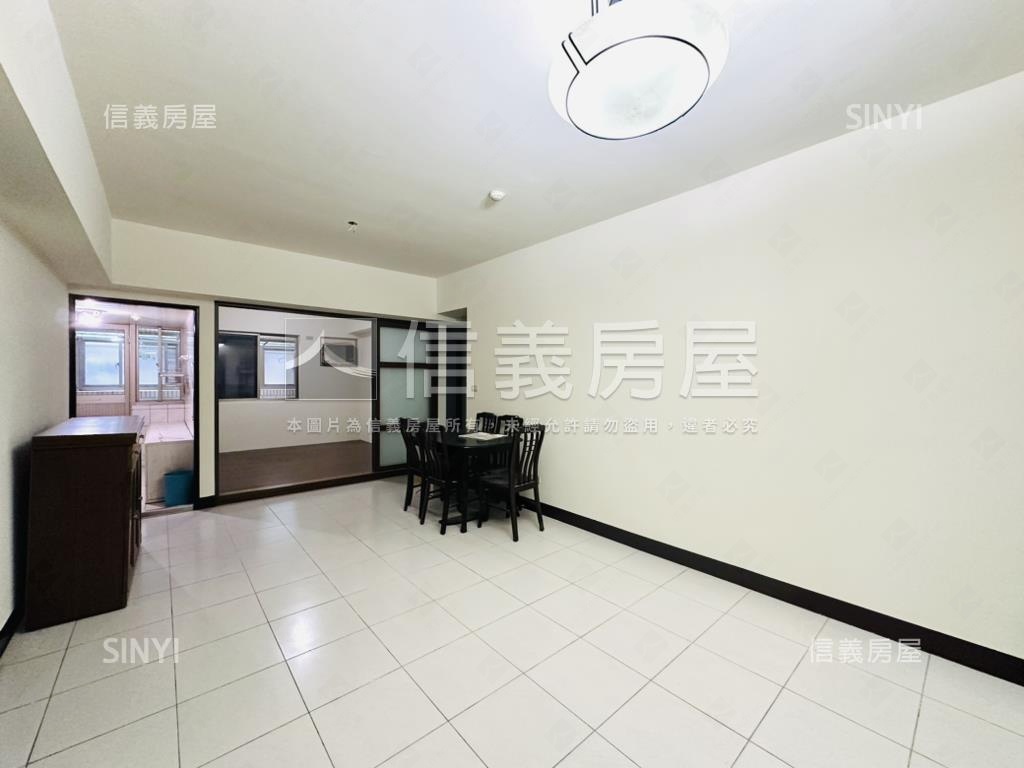 重劃區千萬內三房車位房屋室內格局與周邊環境