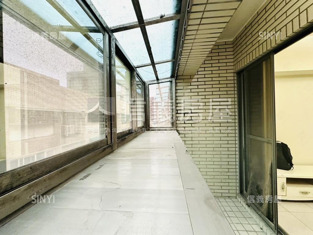 重劃區千萬內三房車位房屋室內格局與周邊環境