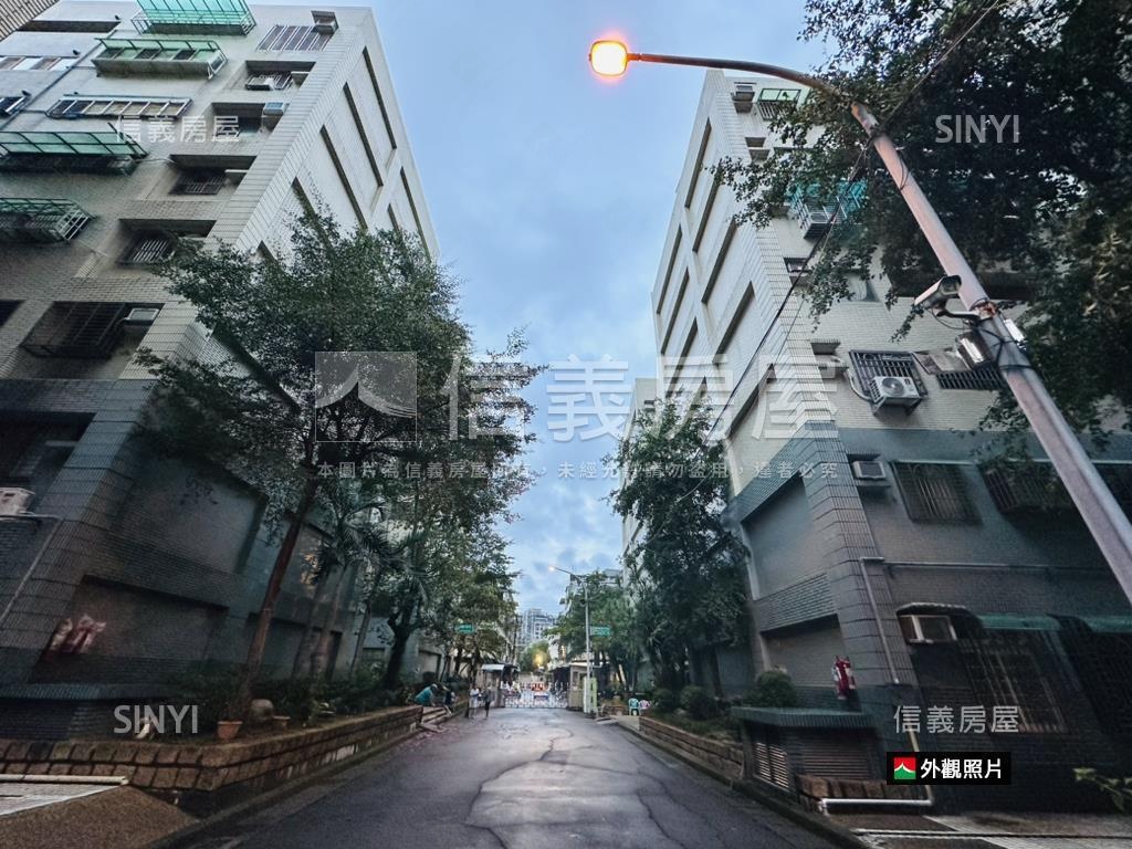 重劃區千萬內三房車位房屋室內格局與周邊環境