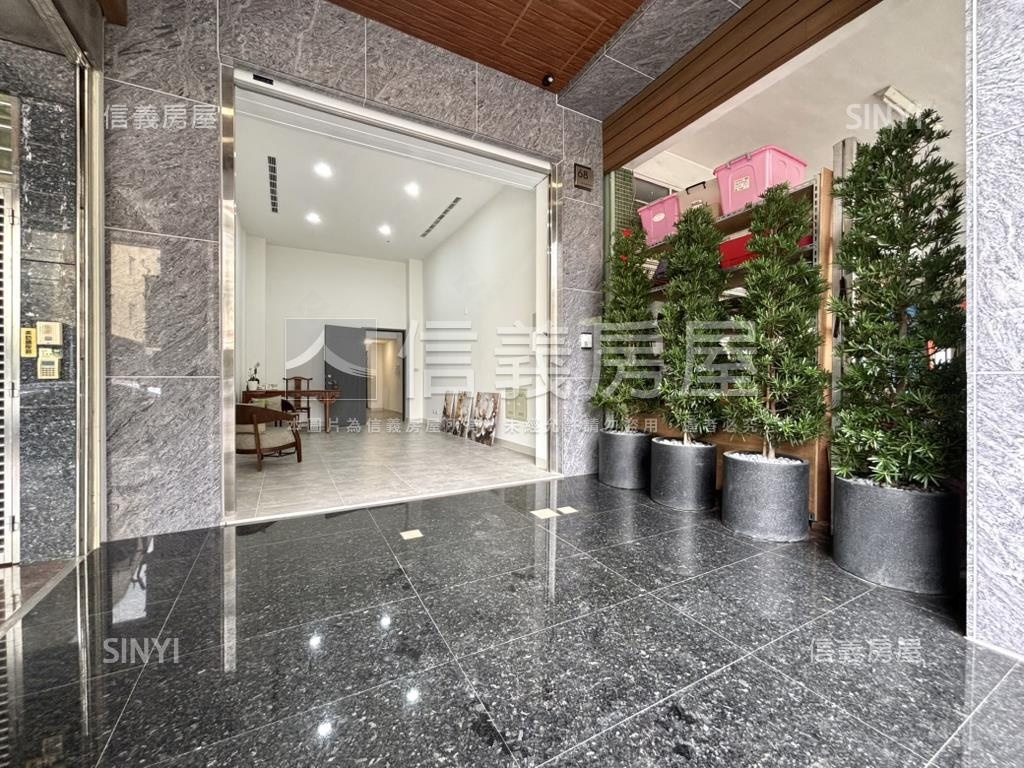 正路ＳＲＣ新落成電梯透天房屋室內格局與周邊環境