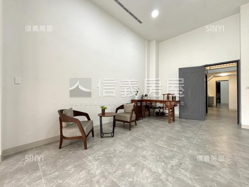 正路ＳＲＣ新落成電梯透天房屋室內格局與周邊環境