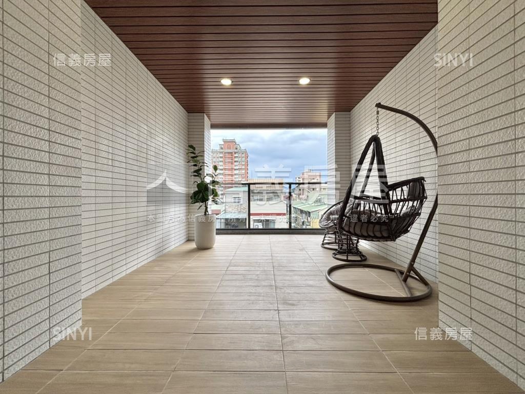 正路ＳＲＣ新落成電梯透天房屋室內格局與周邊環境