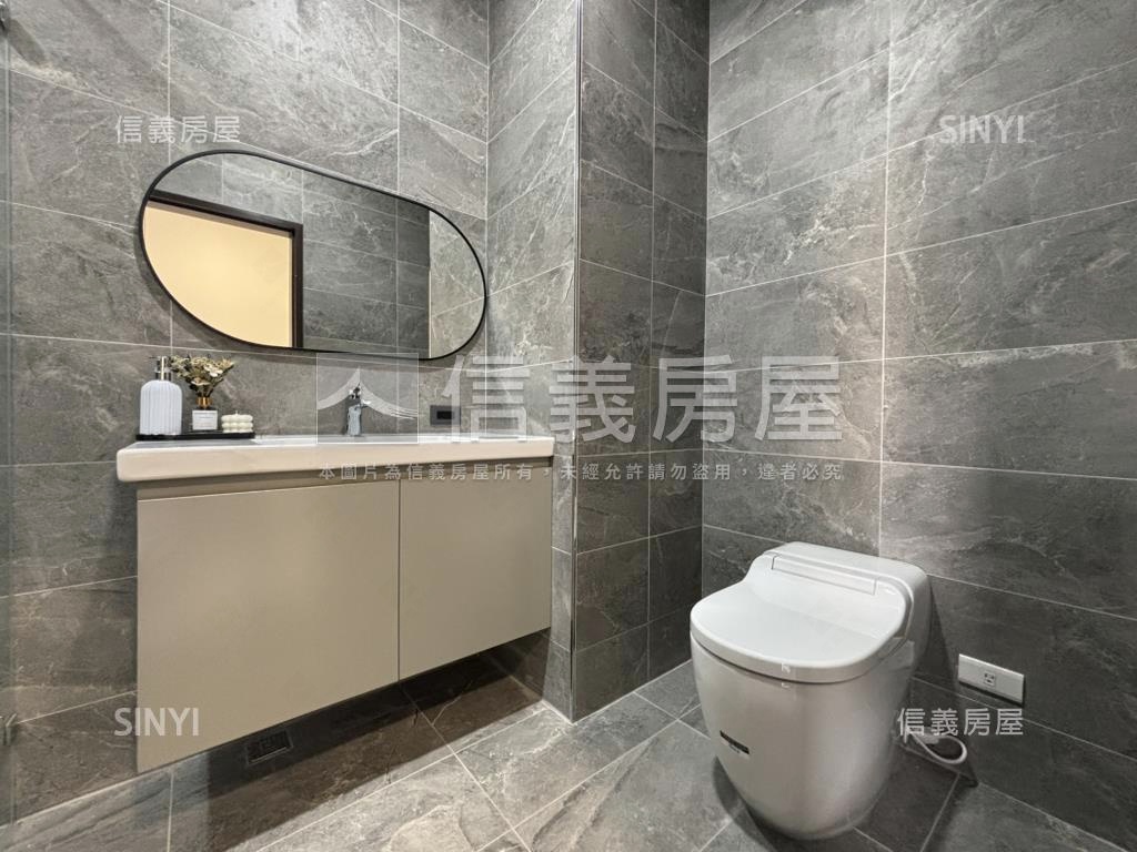 正路ＳＲＣ新落成電梯透天房屋室內格局與周邊環境