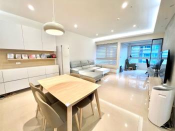 玉上園溫馨美妝三房車位