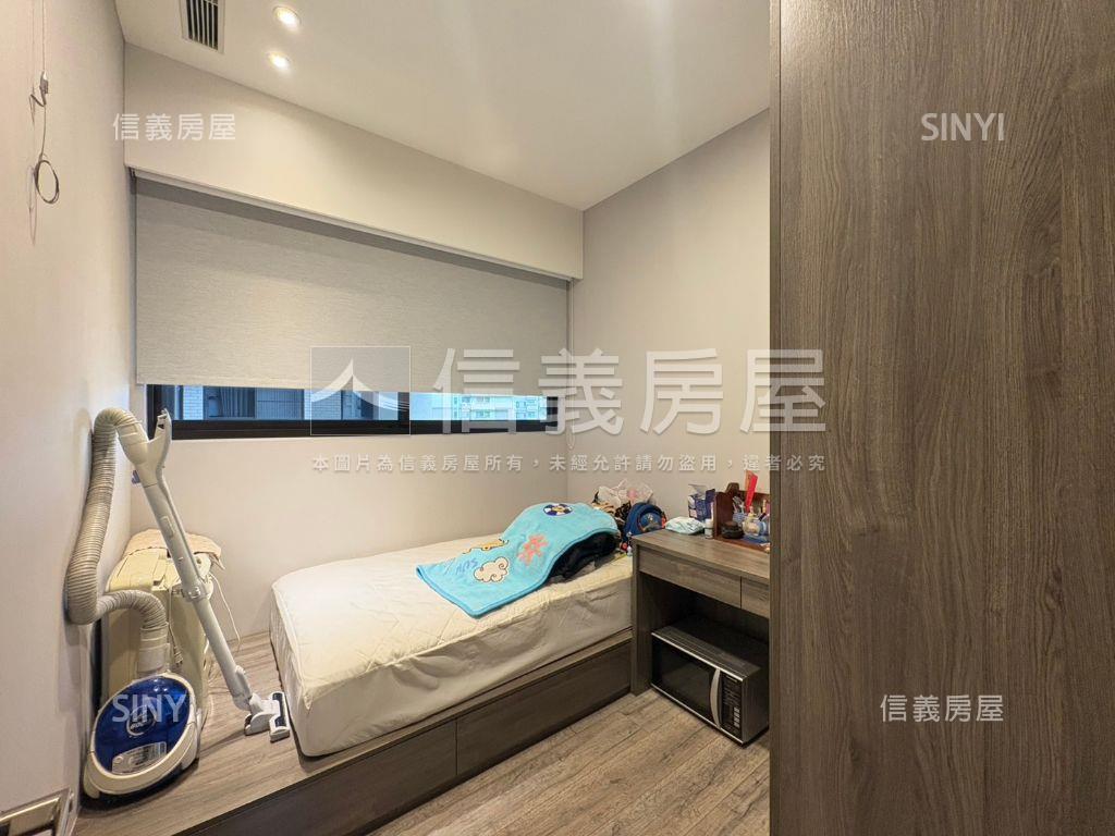 君泰【凰】豪景觀四房車位房屋室內格局與周邊環境