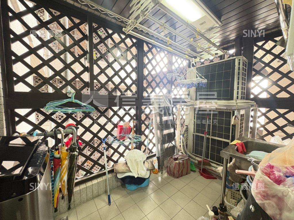 君泰【凰】豪景觀四房車位房屋室內格局與周邊環境