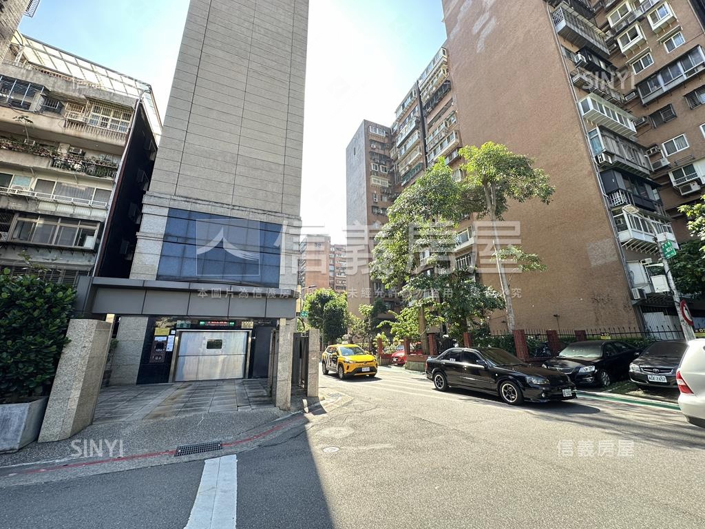 惹墨大車位房屋室內格局與周邊環境