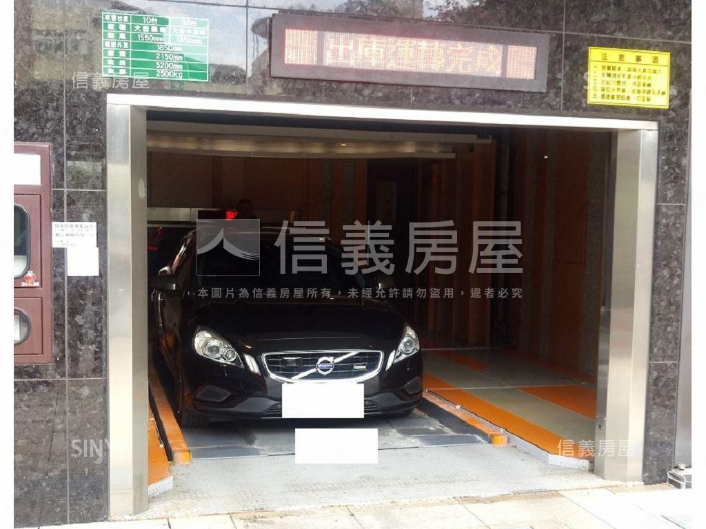 惹墨大車位房屋室內格局與周邊環境