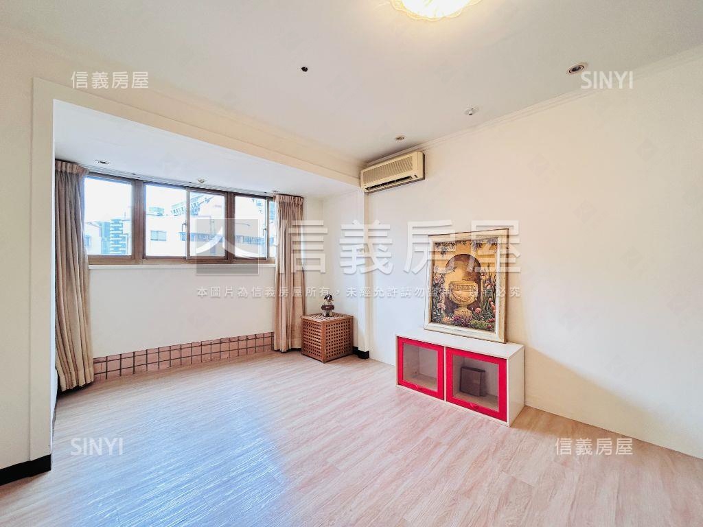 藝文特區蛋黃美裝兩房房屋室內格局與周邊環境