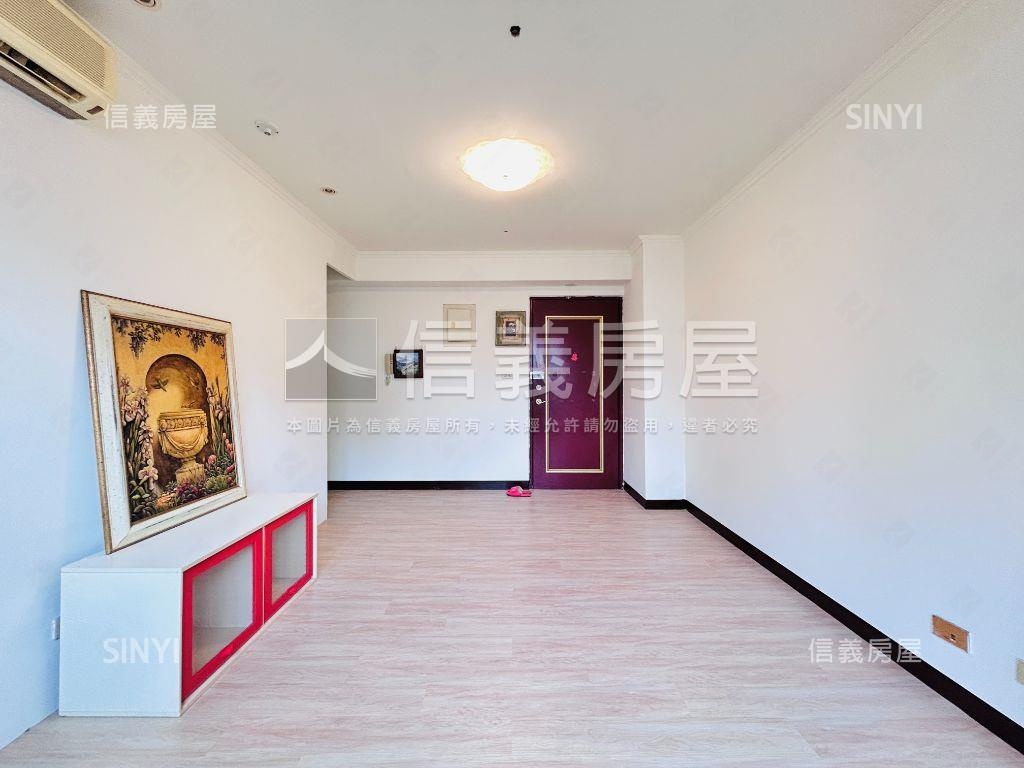 藝文特區蛋黃美裝兩房房屋室內格局與周邊環境