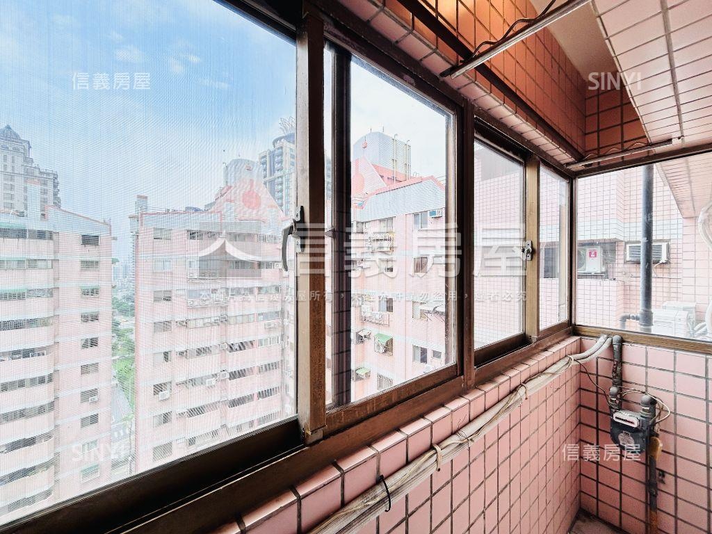 藝文特區蛋黃美裝兩房房屋室內格局與周邊環境