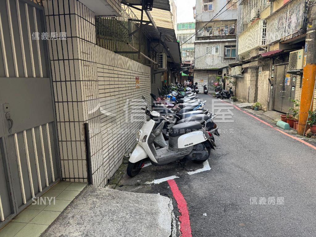 民光超值一樓大空間房屋室內格局與周邊環境